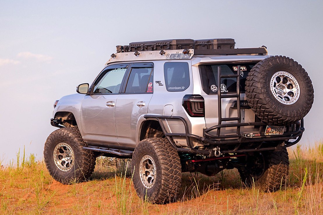 TOYOTA 4RUNNER (10-24)XB LED TAIL LIGHTS (GEN II)