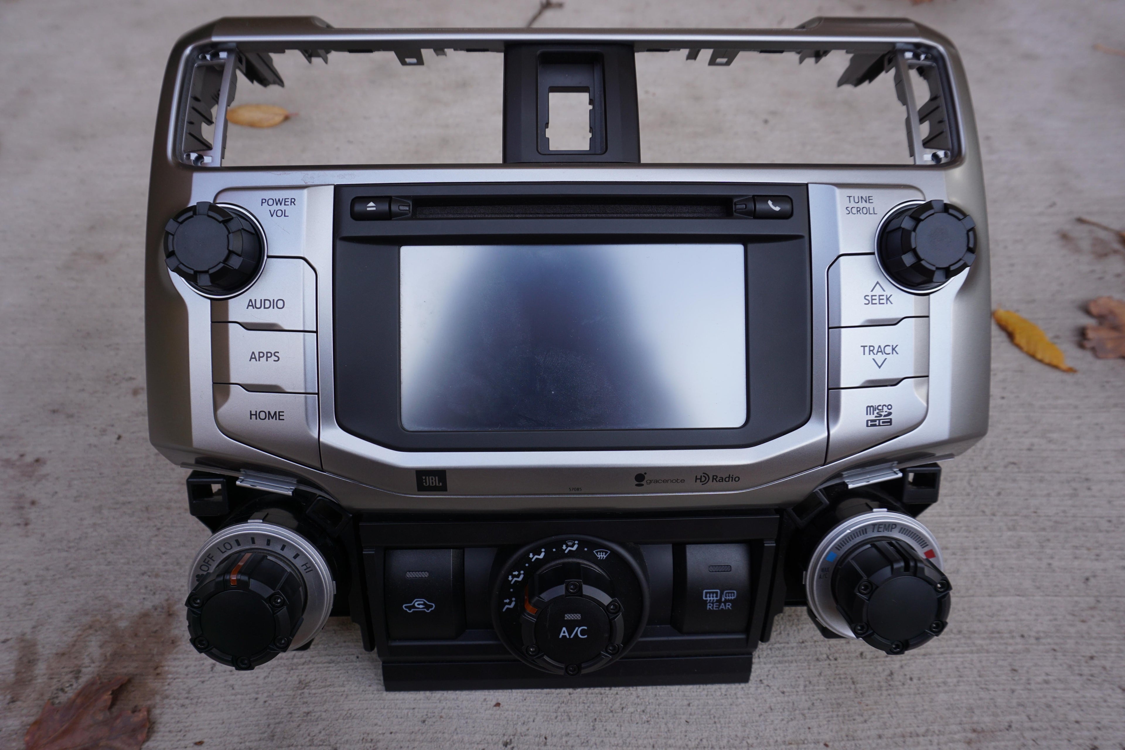 Radio Knobs (5th Gen 4Runner) - WHITE