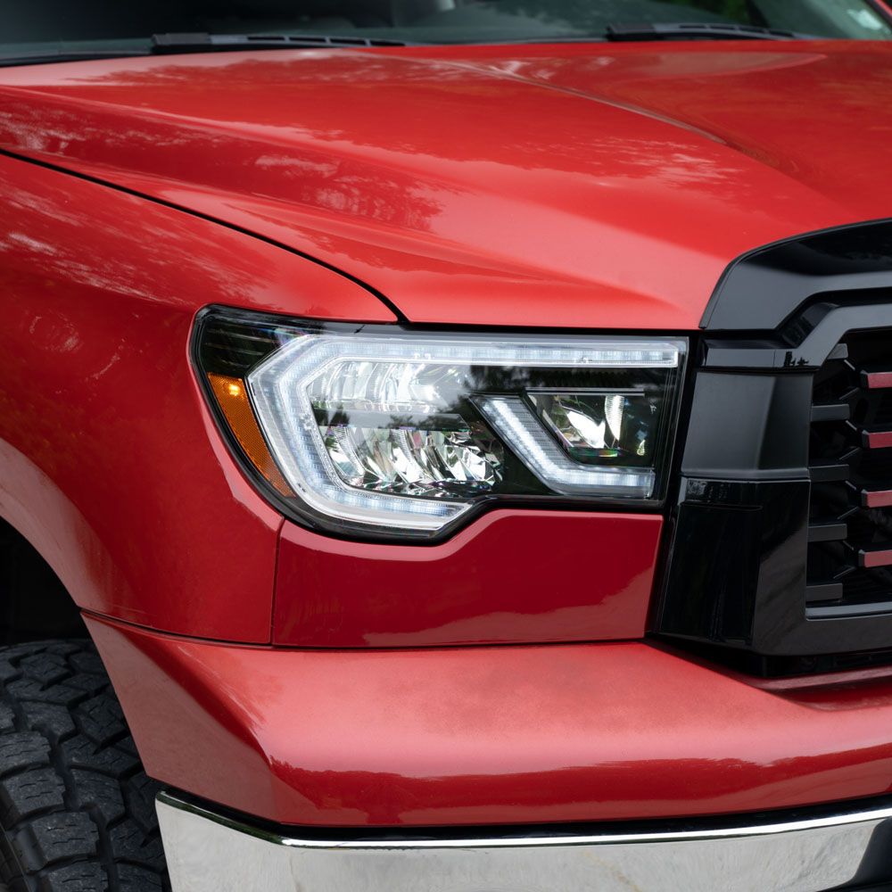 FORM 2007-2013 Tundra LED Reflector Headlights