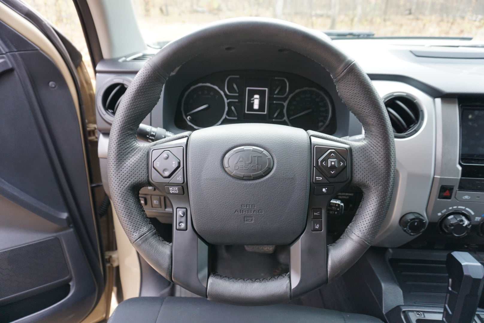 Steering Wheel Trim (Toyota) - WHITE