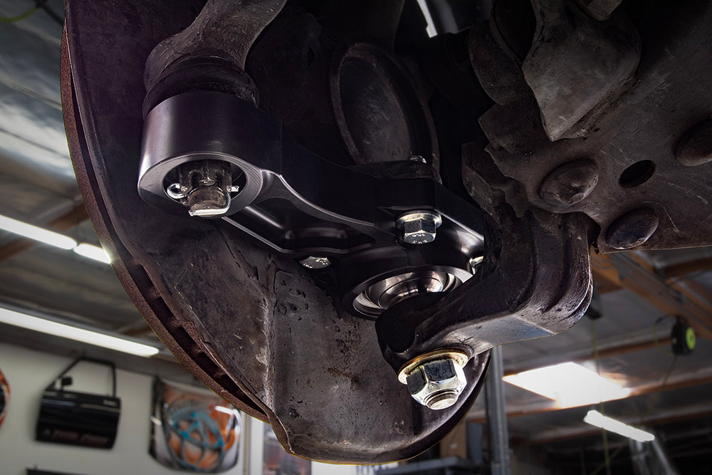 96-02 3rd Gen 4Runner Lower Ball Joint Uniball Conversion Kit - Total Chaos