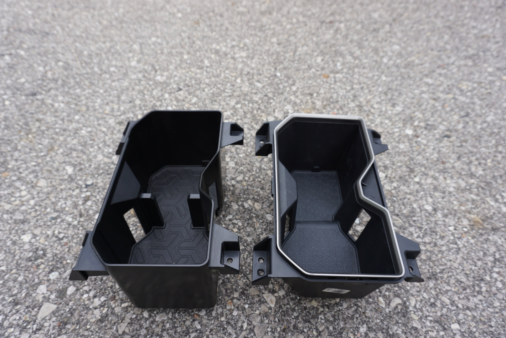Oversize Cup Holder (2022+ Tundra) - RED
