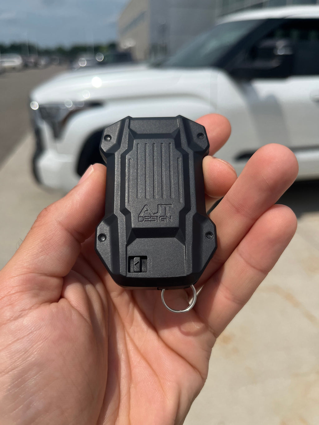 Injection Fob IF020 (2022+ Tundra / 2024+ Tacoma / 2025+ 4Runner) - WHITE