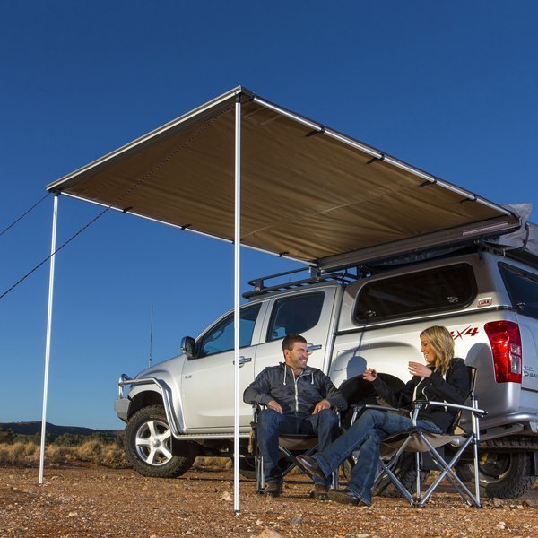 ARB Universal Fit Awning (2000 x 2500)