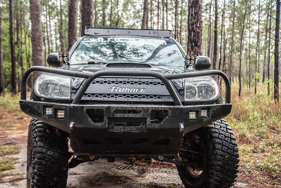 2003-2005 Toyota 4Runner Grille Insert