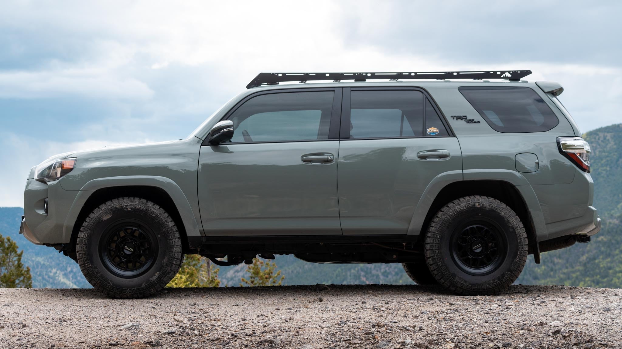 Crestone Sport (2010-2023 4Runner Roof Rack) - Sherpa Equipment Company