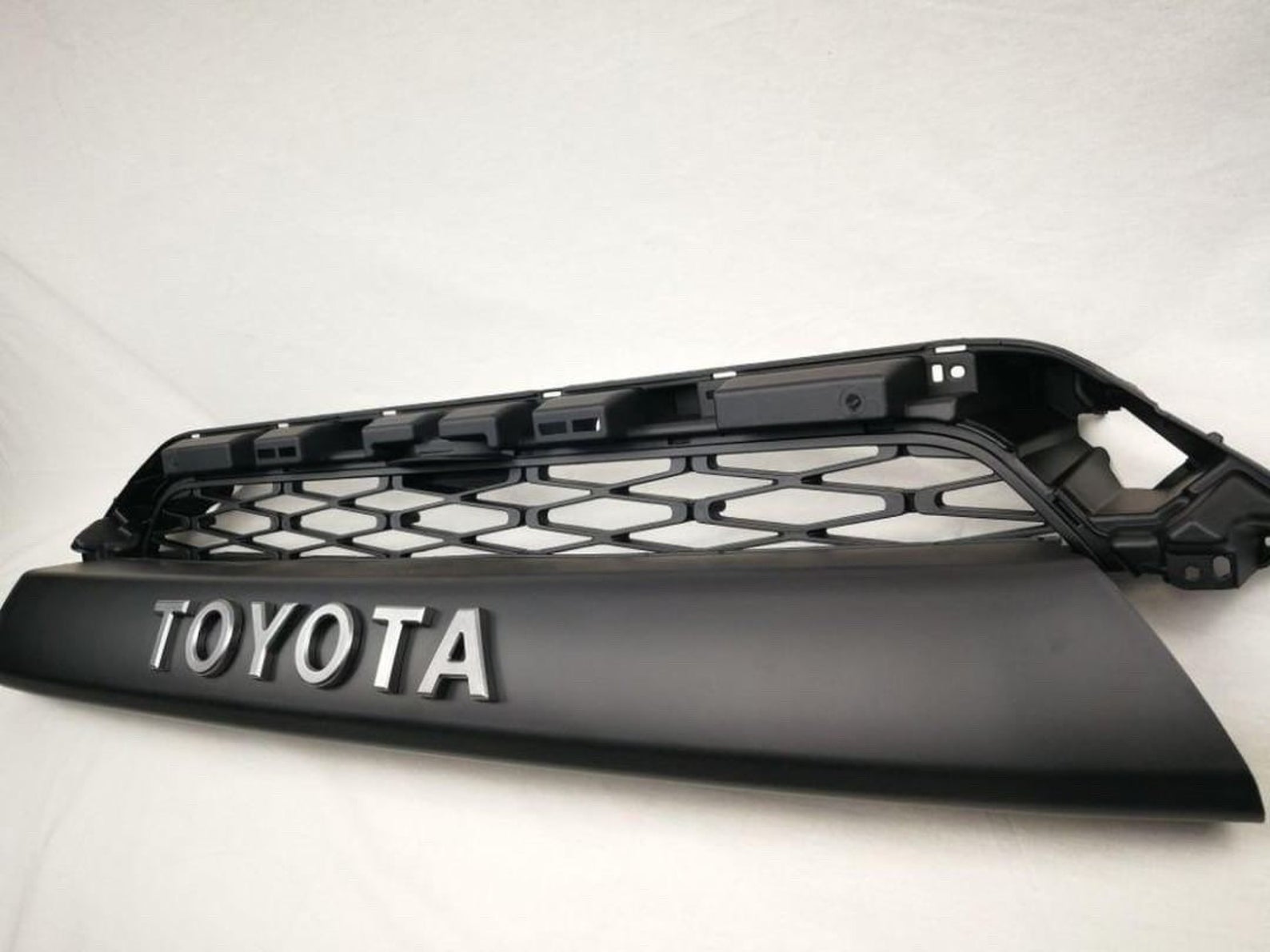 2014-2019 TRD Toyota 4runner Grille