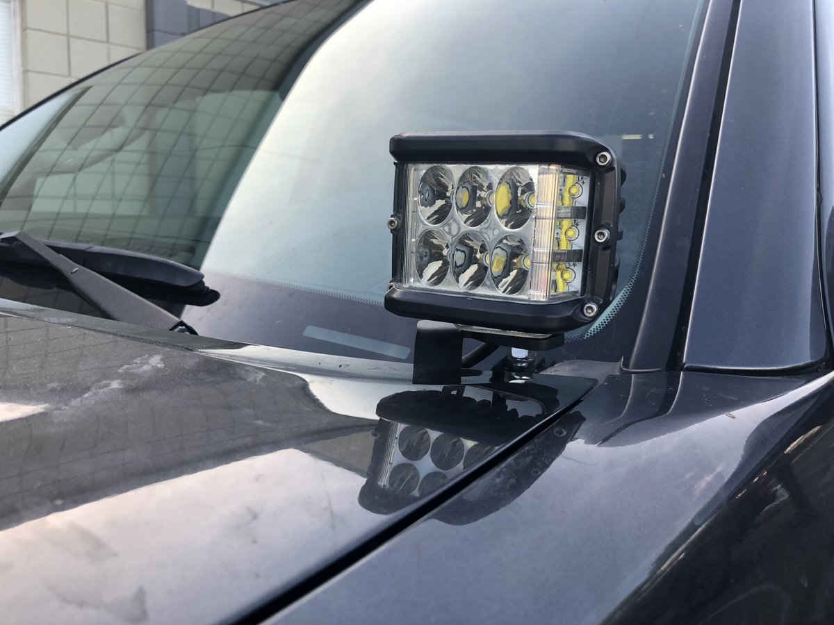 Cali Raised 14-21 TUNDRA LOW PROFILE DITCH LIGHT BRACKETS KIT