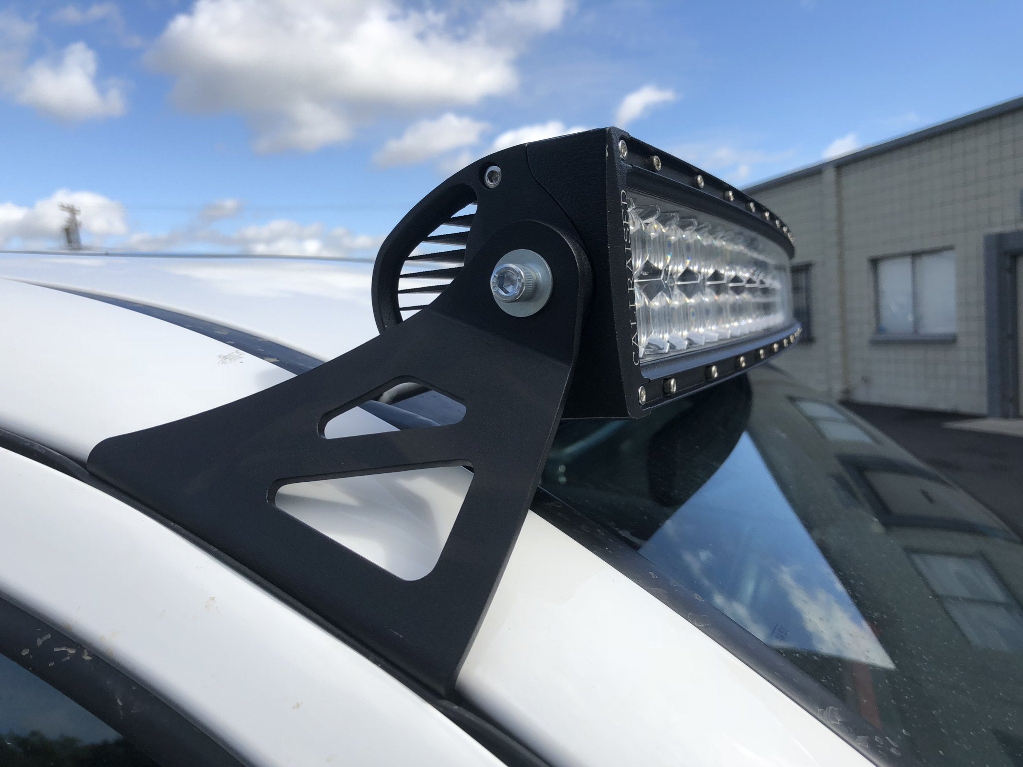 Cali Raised 05-23 TACOMA 52" CURVED LED LIGHT BAR ROOF BRACKETS KIT