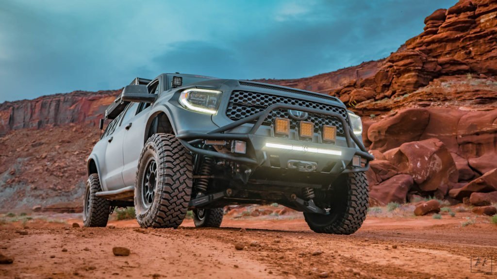 C4 Tundra Hybrid Front Bumper / 2nd gen / 2014-2021