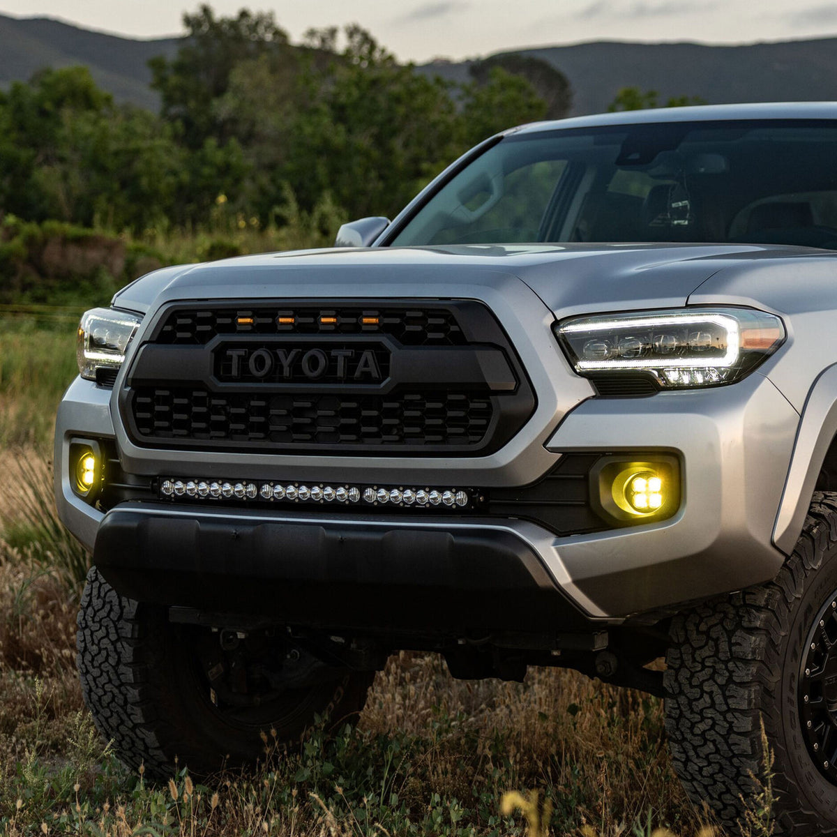 Toyota S8 30 inch Bumper Light Kit - Toyota 2016-23 Tacoma - manufacturer image 91795
